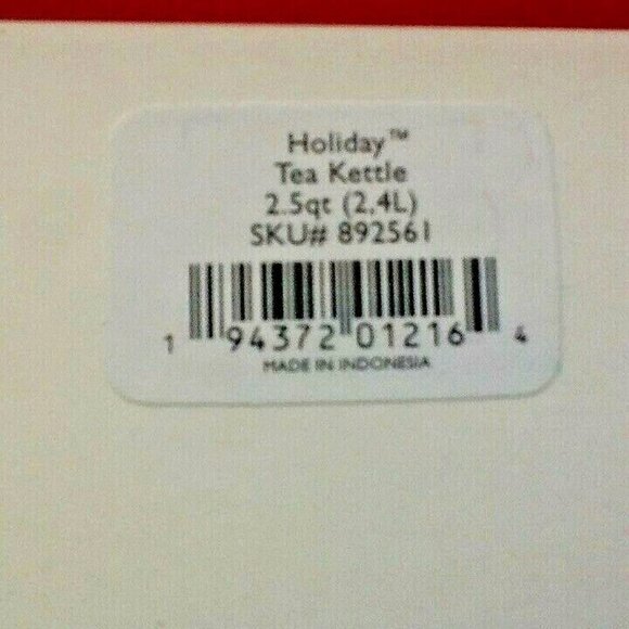 new in box Lenox Christmas Holiday Holly Leaves 2.5-Quart Whistling Tea Kettle - Picture 7 of 10